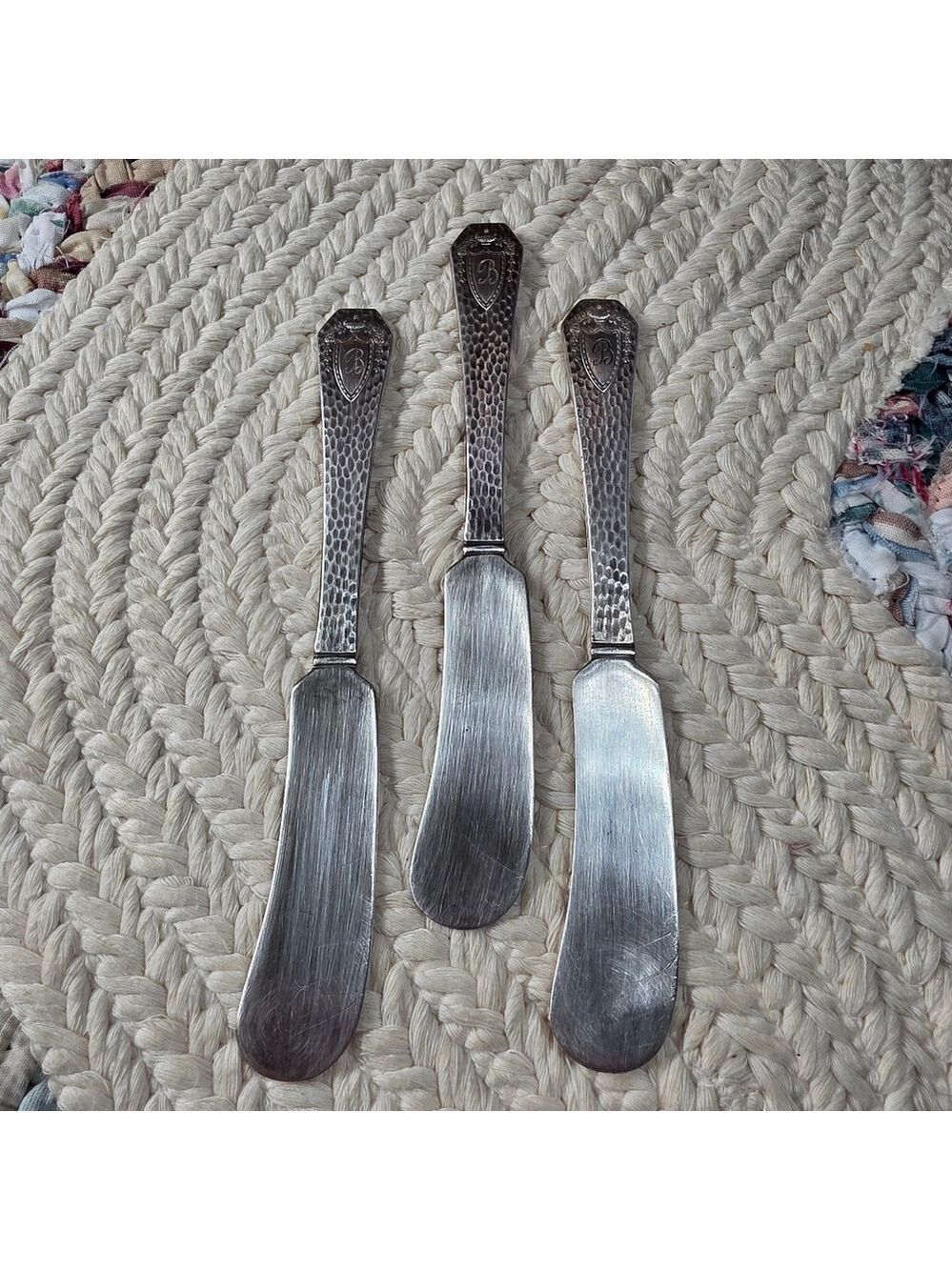 Vintage 1847 Rogers Bros Silver Plated Butter Spreader Knife Set Of 3 Letter "B"